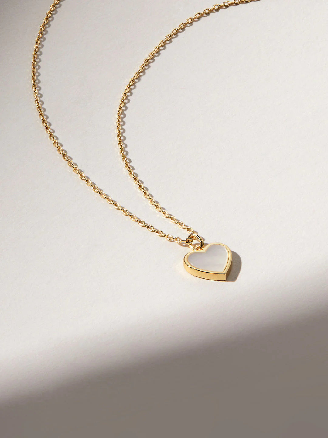 Minimal Heart Necklace - Grace