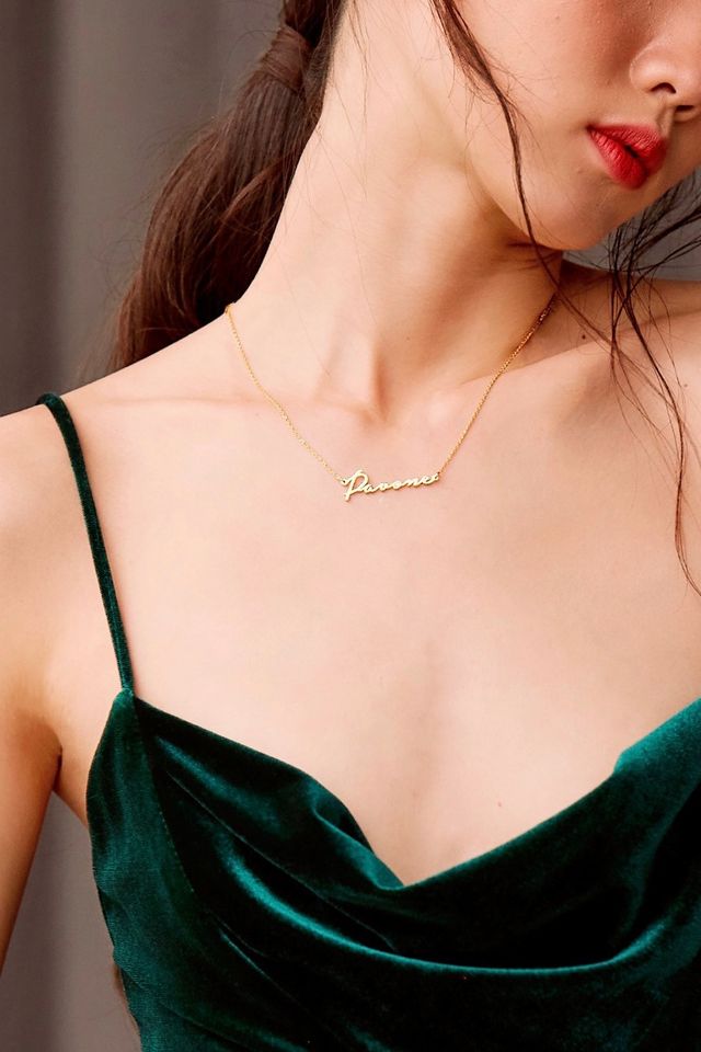 SLEEK SIGNATURE NAME NECKLACE - Grace