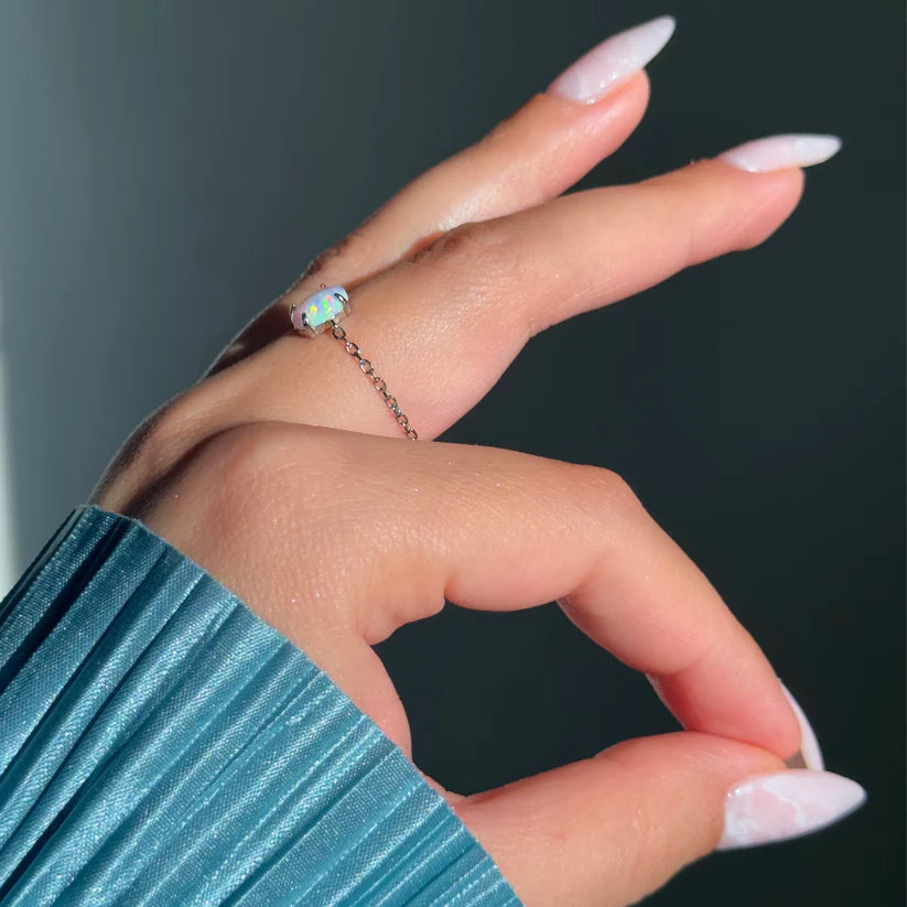 White Fire Ring (Opal)