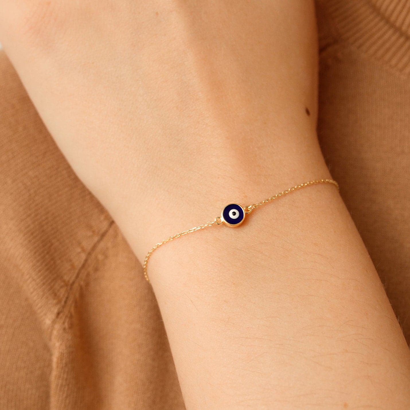 Minimal Evil Eye Bracelet - Grace