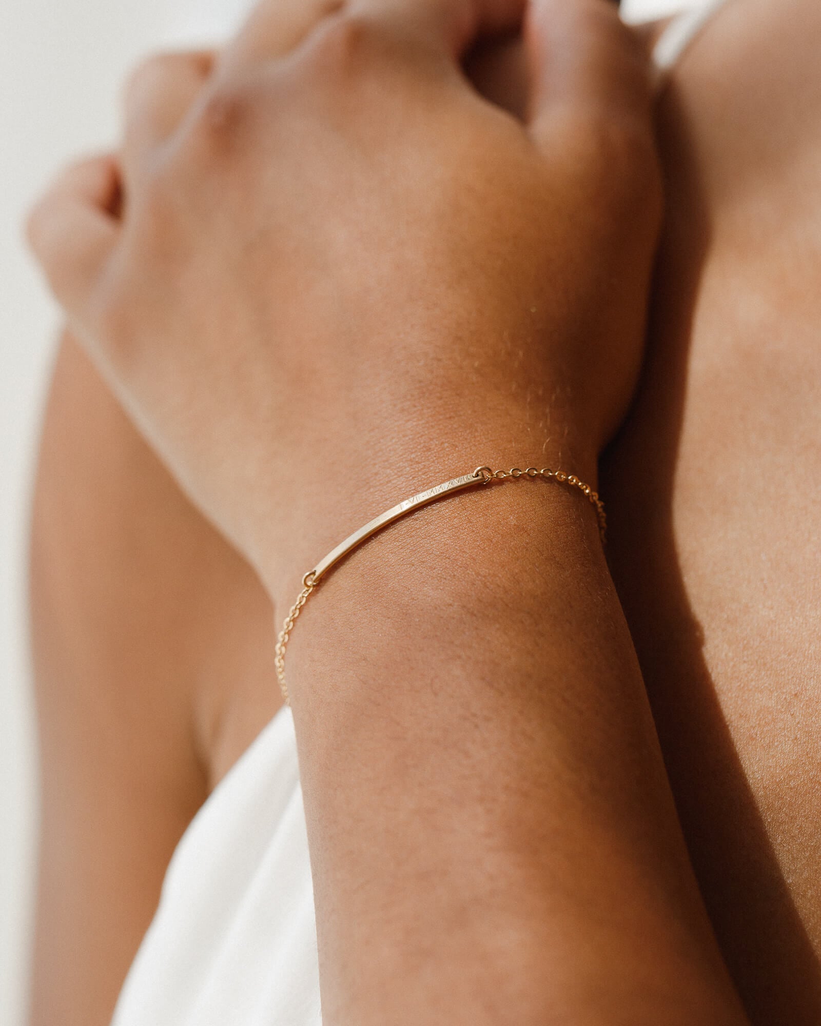 Tiny Bar Personalized Bracelet - Grace