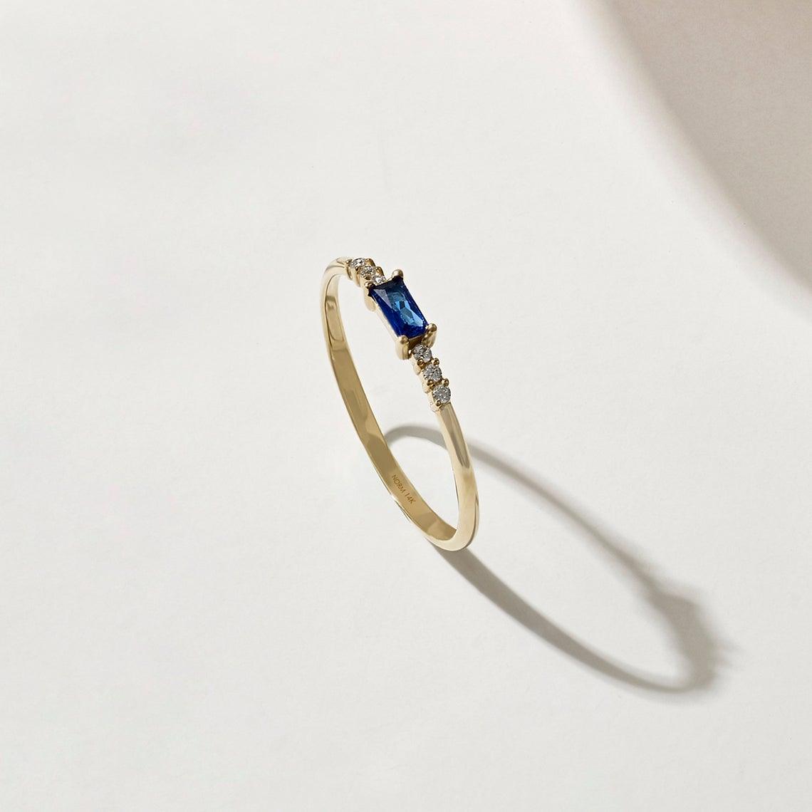 MINIMALIST RECTANGLE BLUE SAPPHIRE RING - Grace