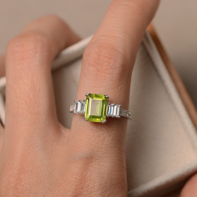 Peridot Promise Ring - Grace