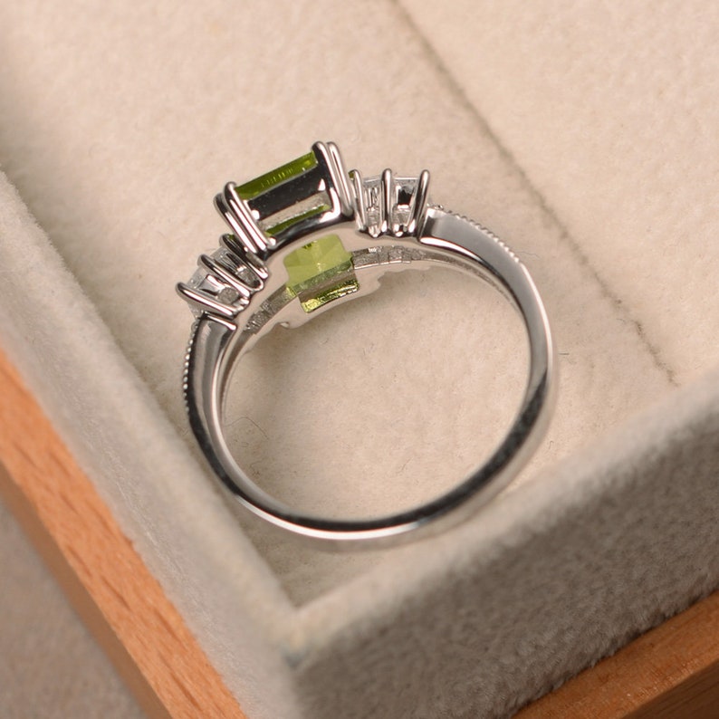 Peridot Promise Ring - Grace