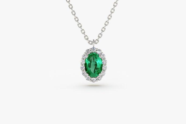 OVAL EMERALD NECKLACE - Grace