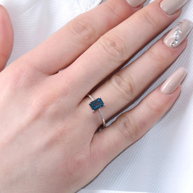 Grace Blue Sapphire Ring - 925 SILVER - Grace