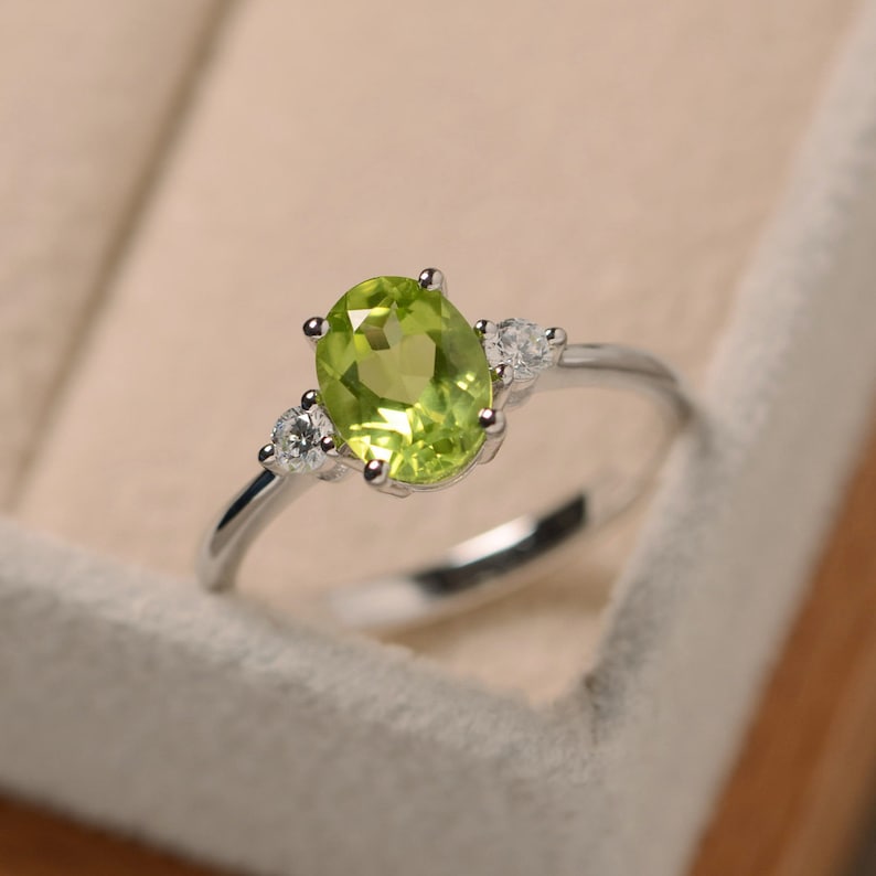 Oval Peridot Ring - Grace